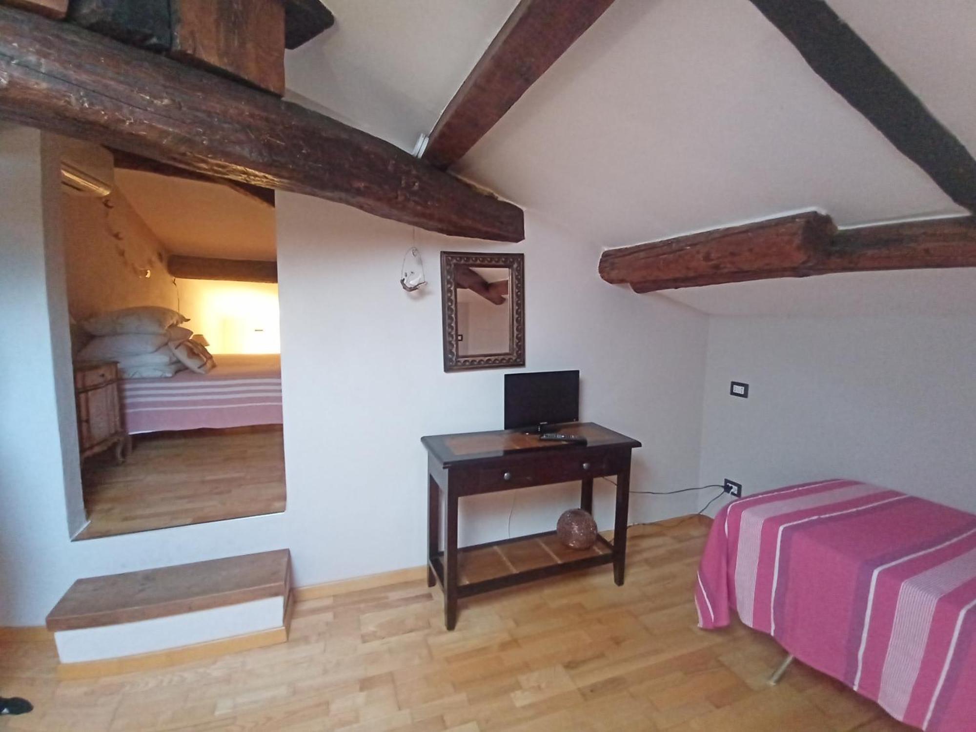 フォイアーノ・デッラ・キアーナ La Superba Ca' Zeneize Bed & Breakfast エクステリア 写真